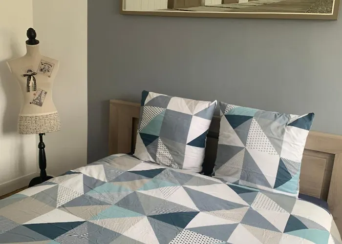 Maison A 150m De La *