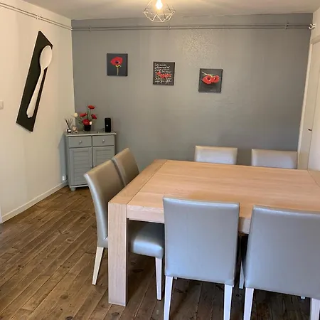 Maison A 150m De La